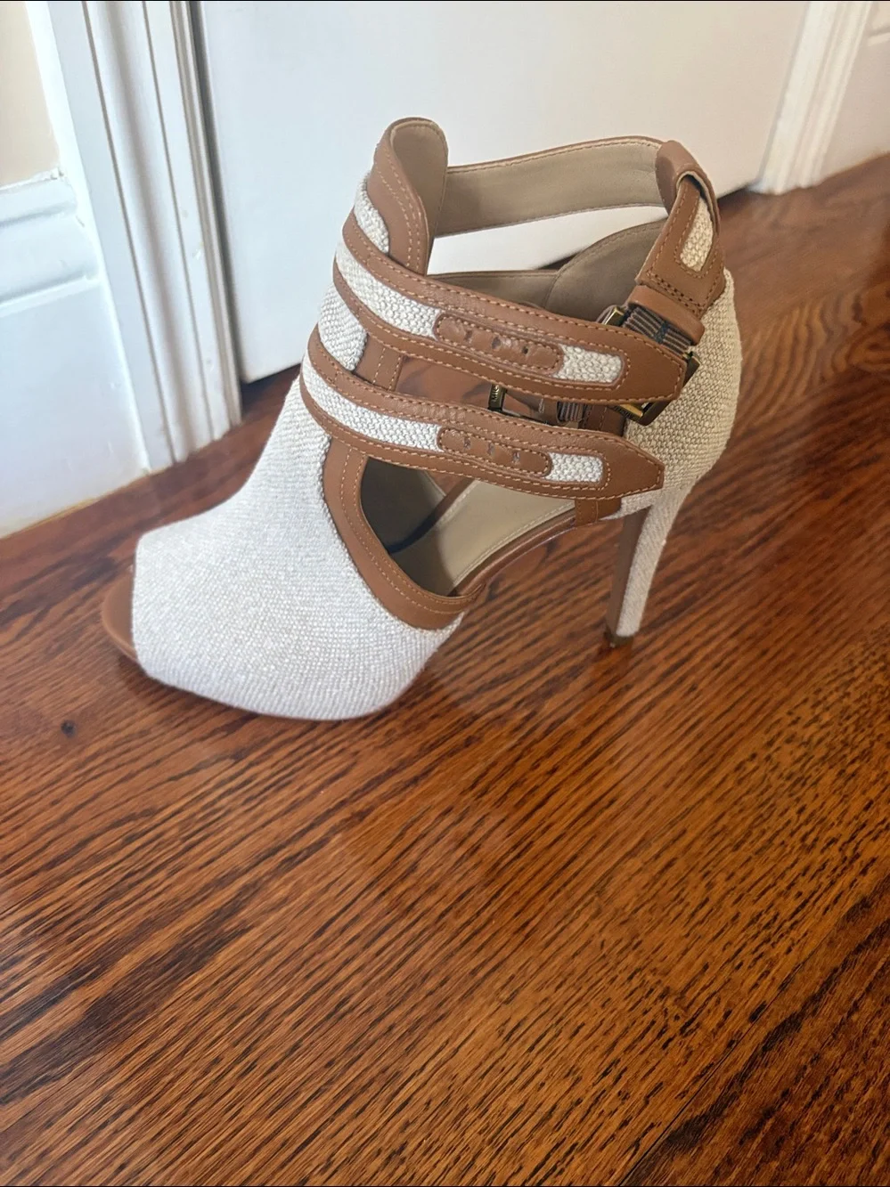 Michael Kors Blaze open toe